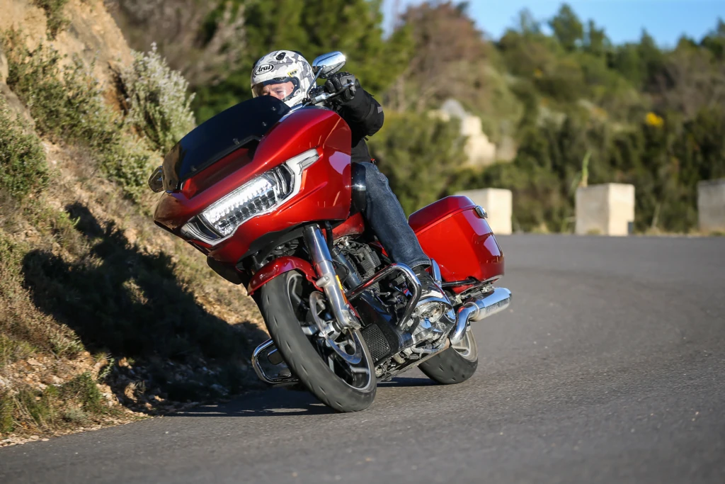 Harley-Davidson Road Glide 2024