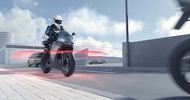 Bosch moto con radar