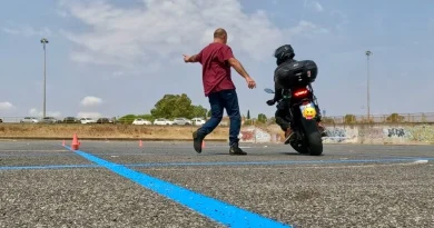 Riccardo Matesic istruttore guida sicura moto