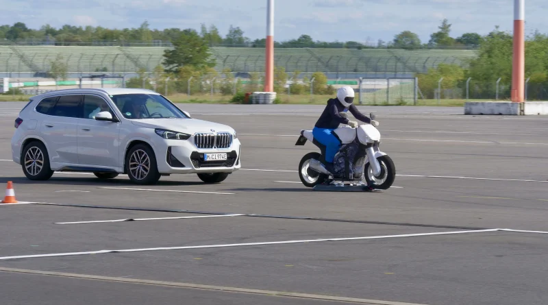 Connected Motorcycle Consortium - Demonstration with a dummy motorcyclist